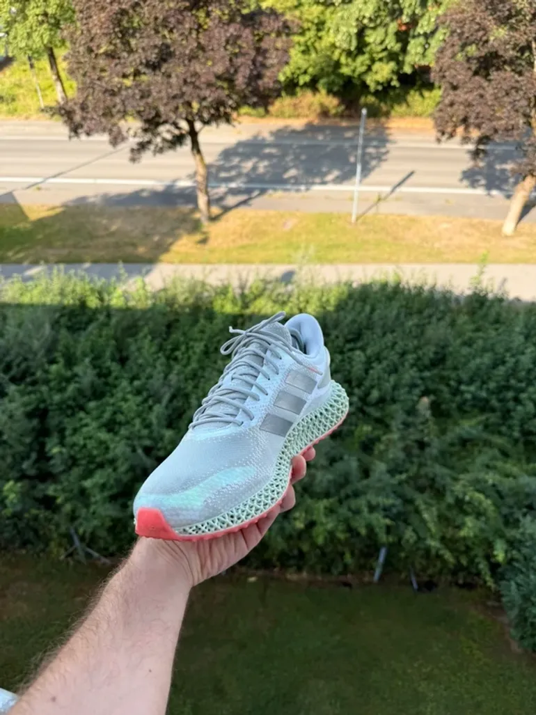 Used Adidas Ultra Boost 1.0 4D Run bike — image 4 of 8