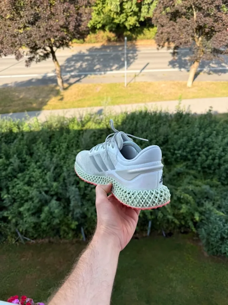 Used Adidas Ultra Boost 1.0 4D Run bike — image 6 of 8