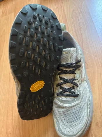 Used New Balance Hiero Foam bike — image 6 of 7