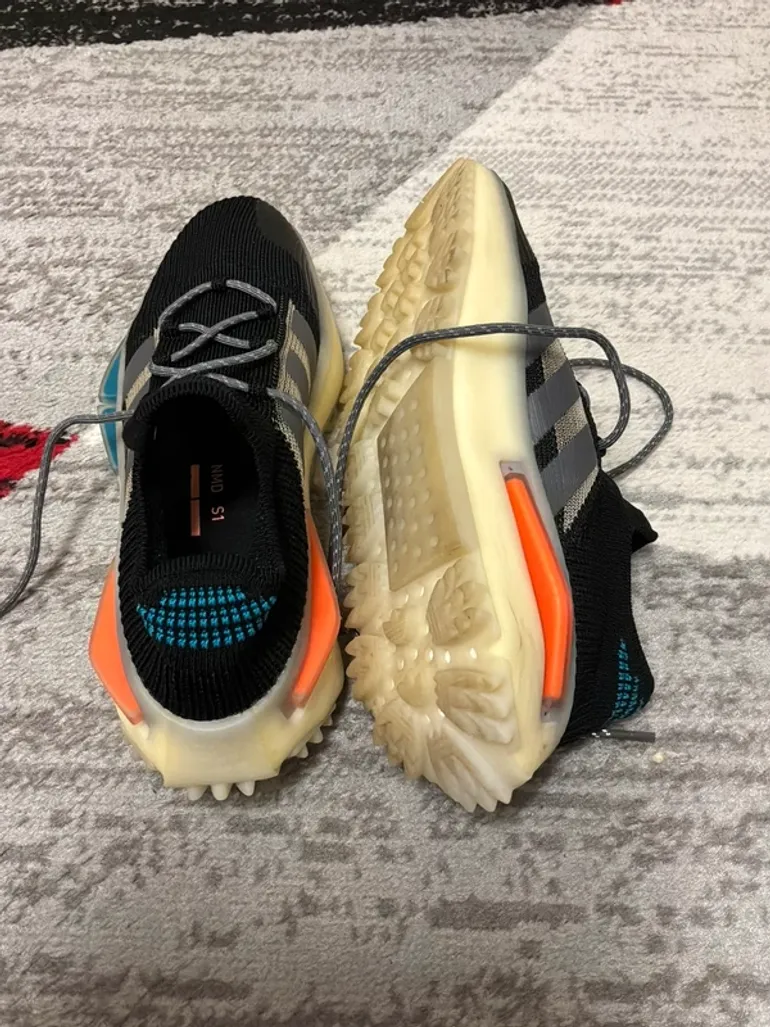 Used Adidas NMD bike — image 4 of 4