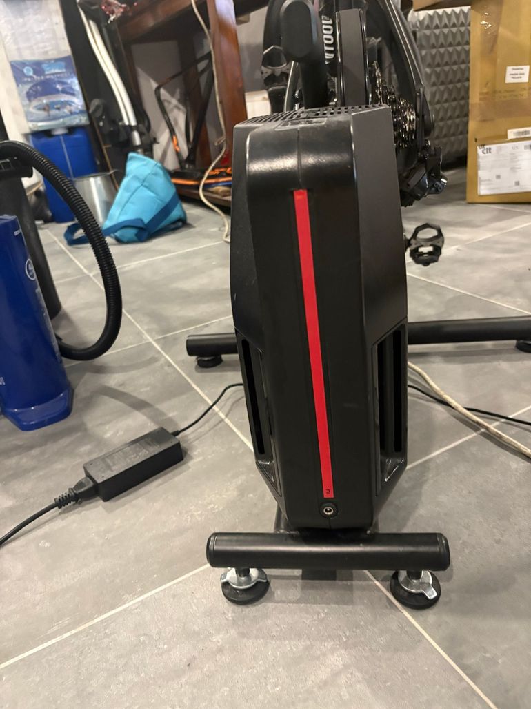 Brugt Van Rysel D500 Smart Trainer 2025 bike — billede 3 af 4