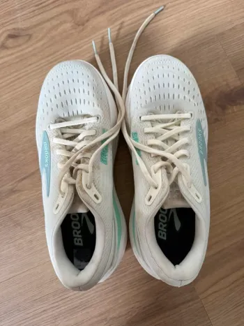 Used Brooks Laufschuhe bike — image 7 of 9
