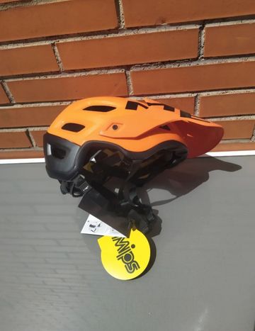Tweedehands MET Roam Mips Helmet bike — afbeelding 7 van 20