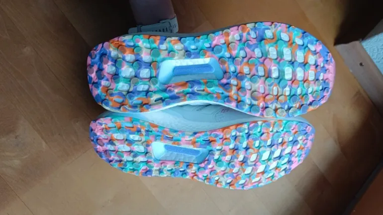 Used Adidas Ultraboost bike — image 4 of 5