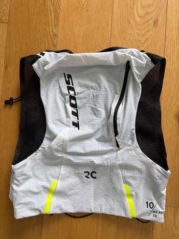 Brugt Scott RC Pro TR 10 Hydration Pack 2026 bike — billede 2 af 3
