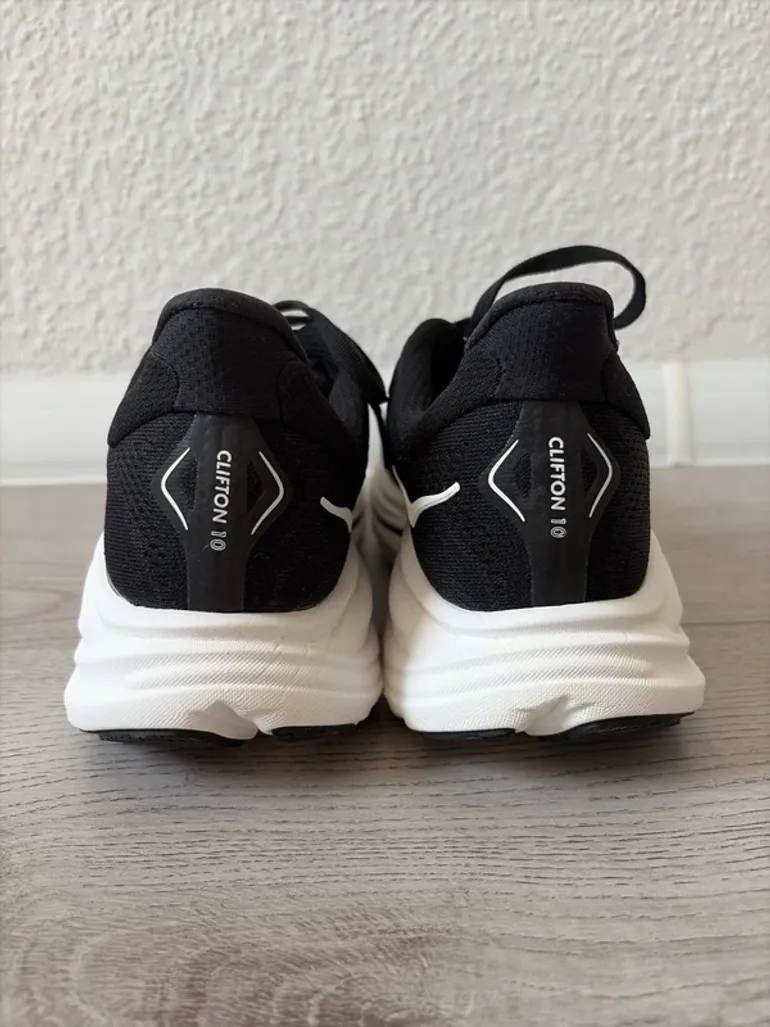 Used Hoka Clifton 10 bike — image 5 of 8