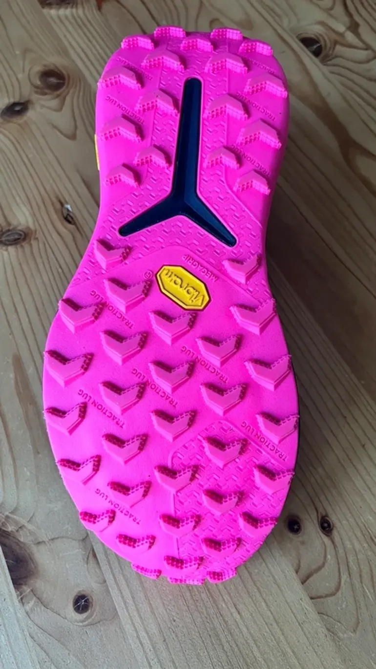 Used Saucony Trail Running Shoes 2026 bike — image 6 of 7