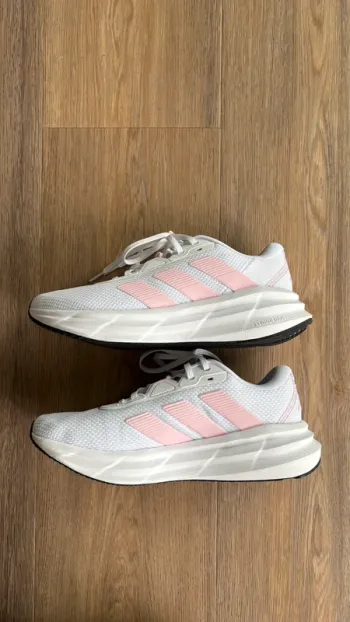 Adidas Galaxy 7 Running Shoes usato
