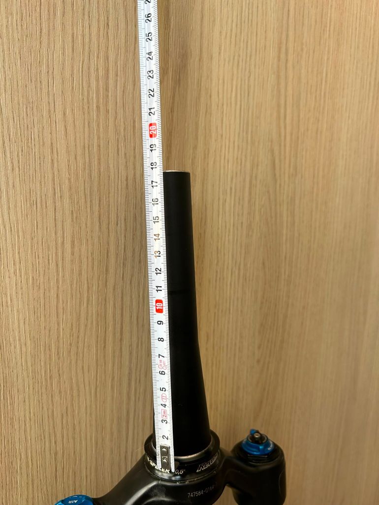 Used Fox 34 Performance Fork 2021 bike — image 4 of 6