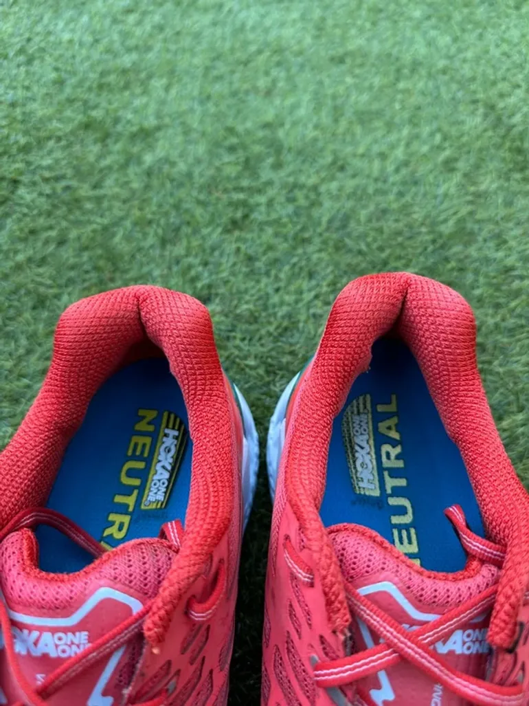 Hoka Vanquish 3 bike d'occasion — image 9 sur 11