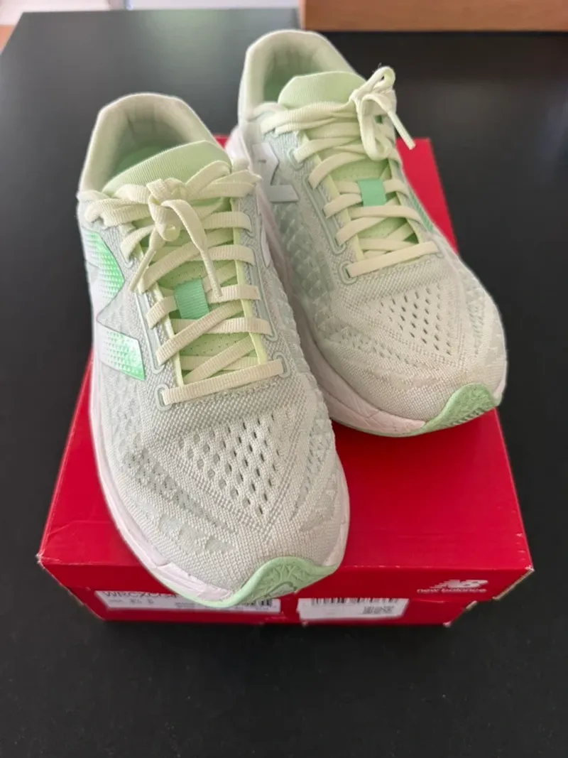 Gebrauchtes New Balance FuelCell SuperComp Trainer v3 Running Shoes