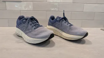 Used New Balance Fresh Foam 860 Running Shoes