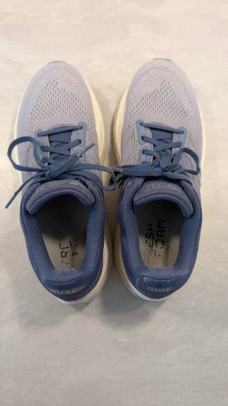 Used New Balance Fresh Foam 860 bike — image 9 of 10