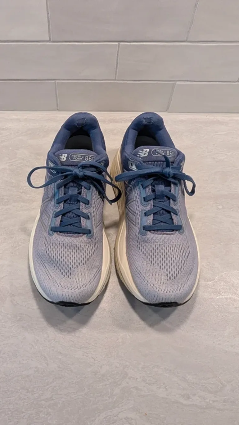 Used New Balance Fresh Foam 860 bike — image 3 of 10