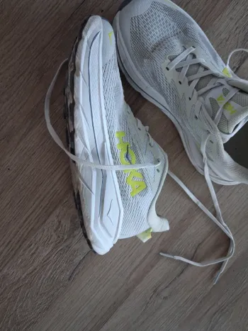 Used Hoka Running Shoes bike — image 2 of 5