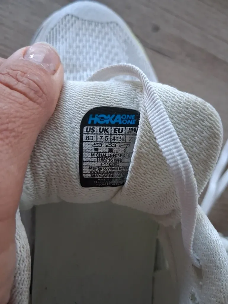 Used Hoka Running Shoes bike — image 4 of 5