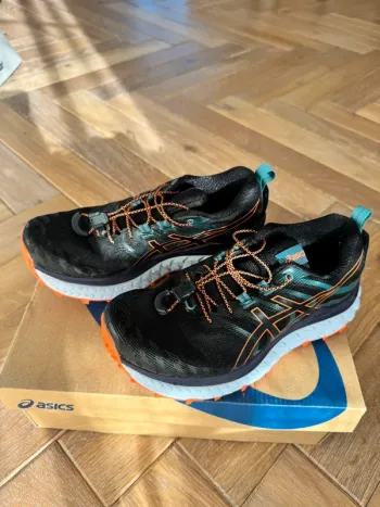 Używany Asics Trabuco Max bike — zdjęcie 3 z 8