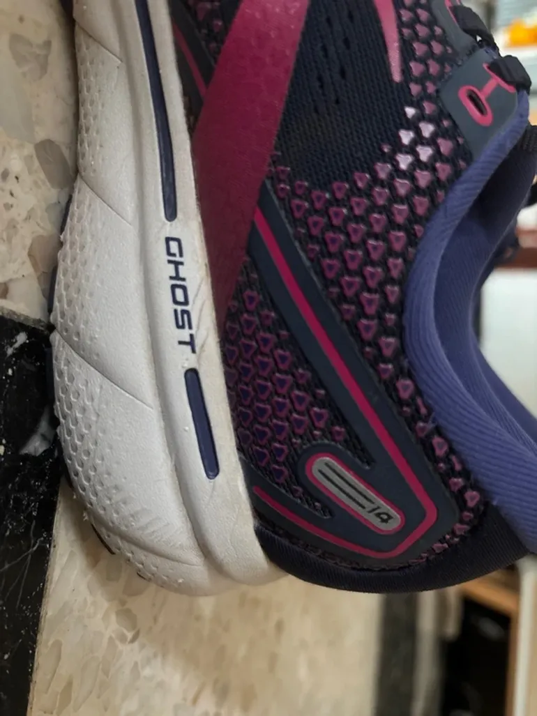 Used Brooks Ghost 14 bike — image 4 of 6