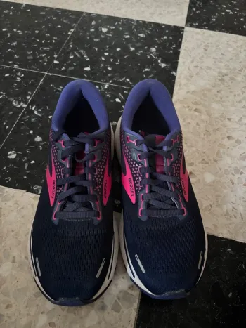 Used Brooks Ghost 14 Running Shoes