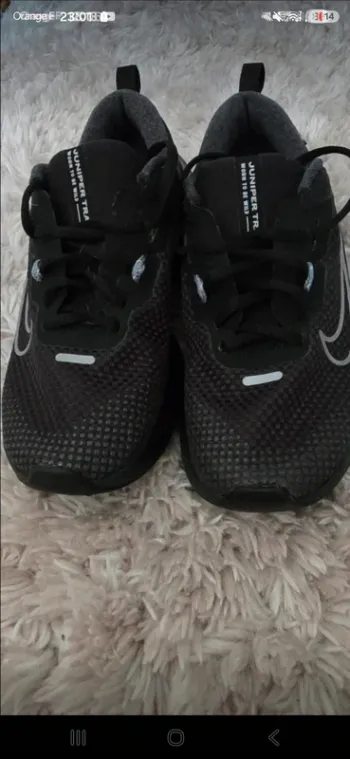 Used Nike Juniper Trail Gore Tex bike — image 2 of 5
