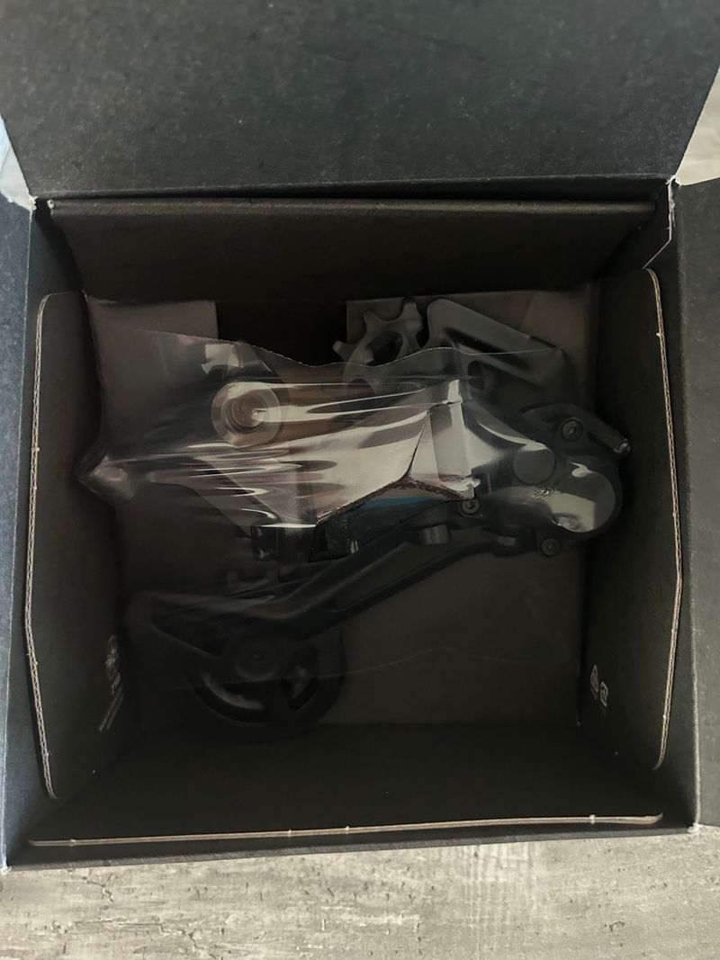 Shimano Deore XT RD-M8130-SGS 2026 Drivetrain & Pedals usato