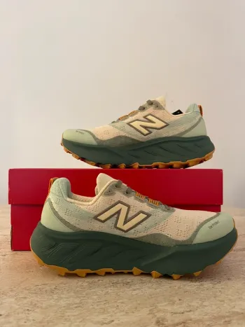 Used New Balance Fresh Foam X Hierro v9 Running Shoes
