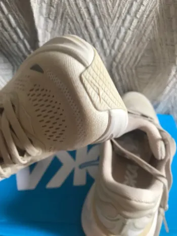 Used Hoka Scarpe bike — image 6 of 7