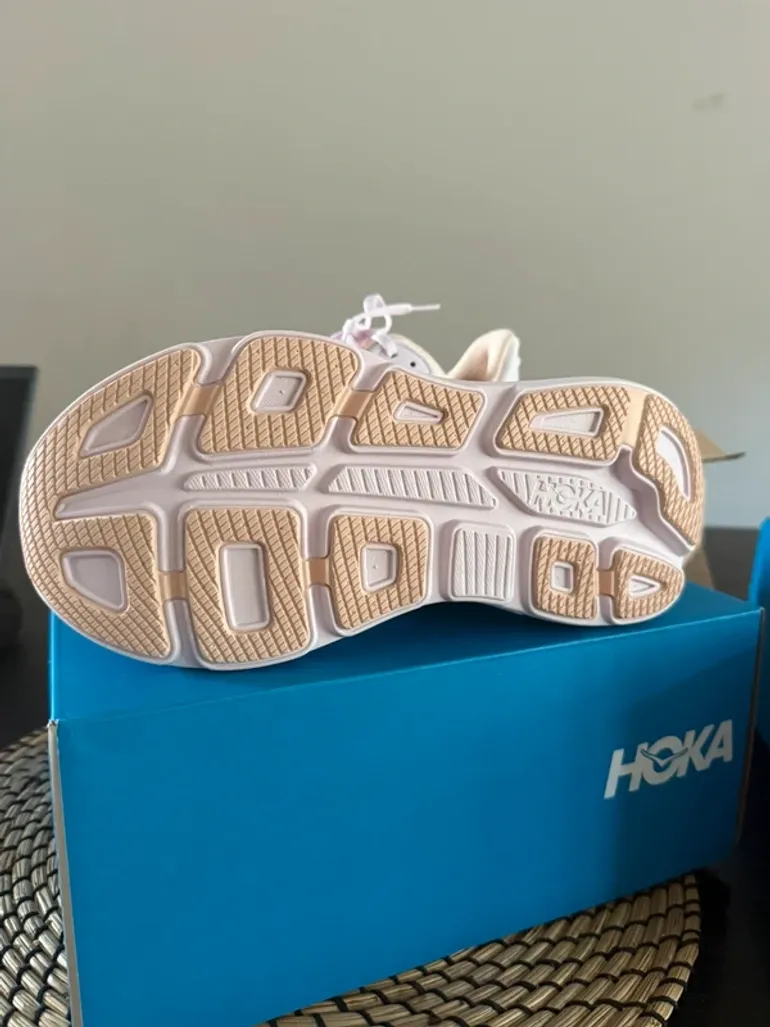 Tweedehands Hoka Bondi 9 bike — afbeelding 4 van 6