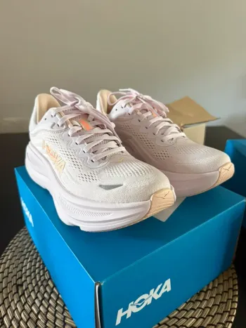 Tweedehands Hoka Bondi 9 bike — afbeelding 2 van 6