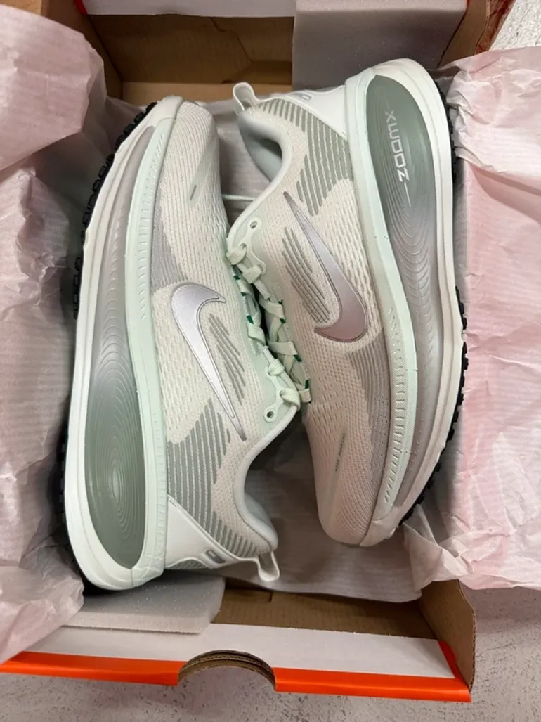 Brugt Nike Vomero 18 bike — billede 2 af 4