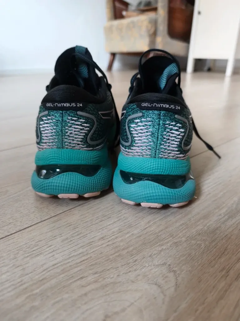 Używany Asics Gel Nimbus bike — zdjęcie 3 z 7