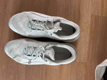 Used Nike Air Zoom Running Shoes