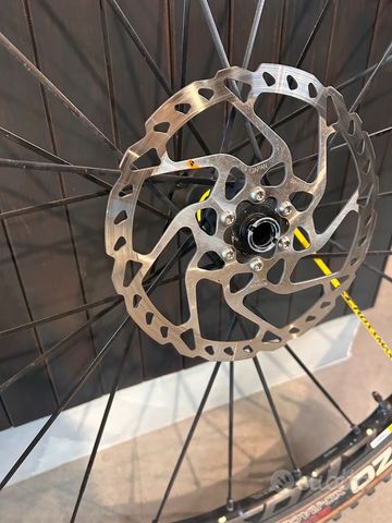 Used Mavic Crossmax Pro bike — image 10 of 10