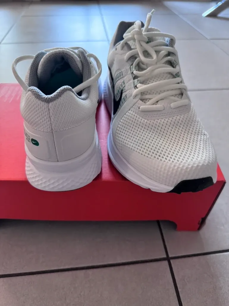 Used Nike Run Swift 2 bike — image 2 of 5