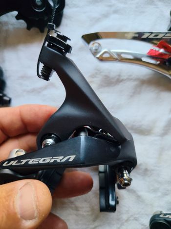 Used Shimano Ultegra BR-8010 Brakes