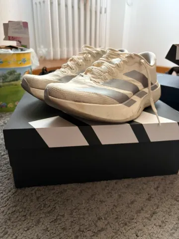 Adidas Adizero evo Running Shoes usato