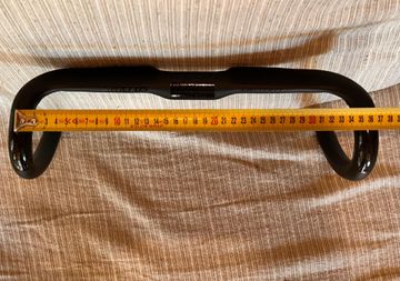 Gebrauchtes Syncros HB-R100-CF Handlebar 2025 bike — Bild 2 von 6