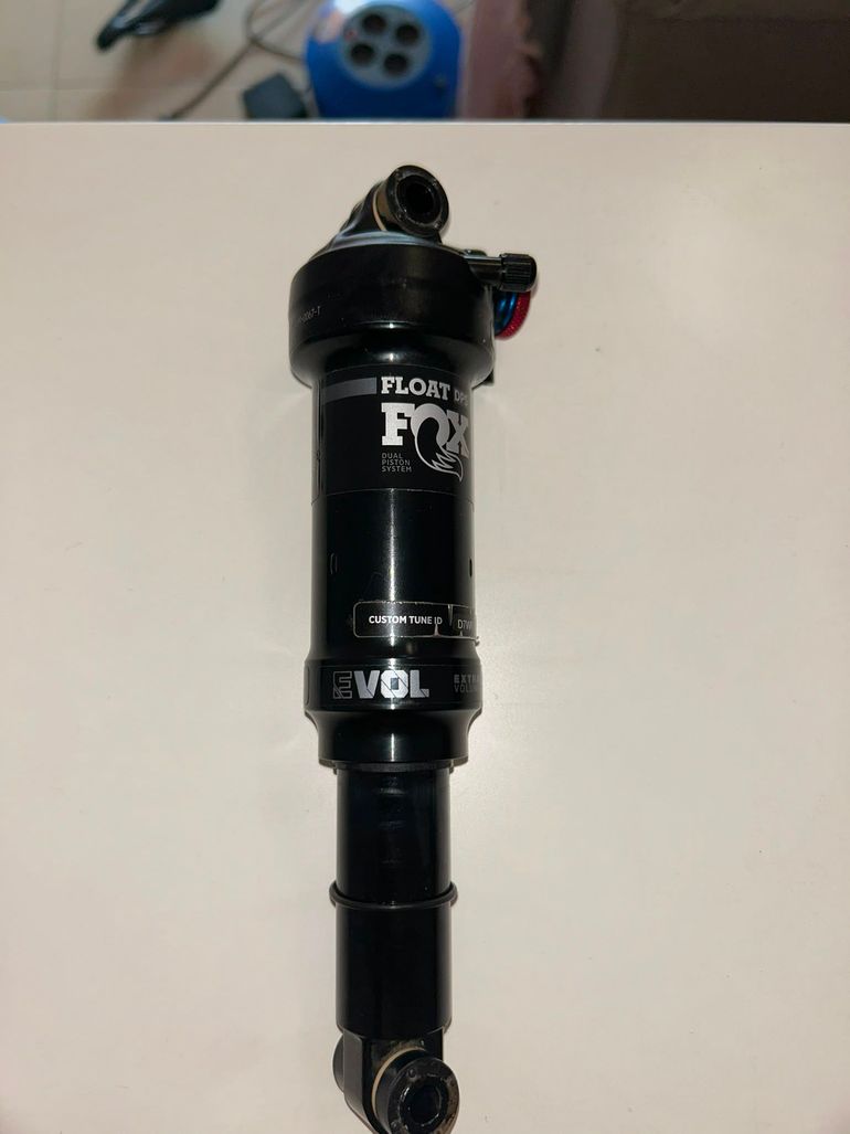 Fox Float DPS Performance Elite 2020 bike d'occasion — image 3 sur 5