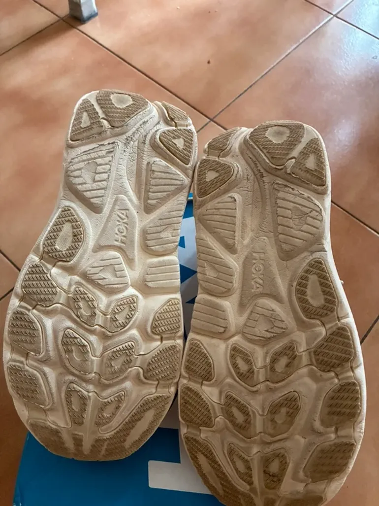 Used Hoka Scarpe bike — image 2 of 2