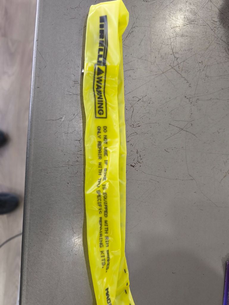 Tweedehands Pirelli Tube 2026 bike — afbeelding 2 van 5