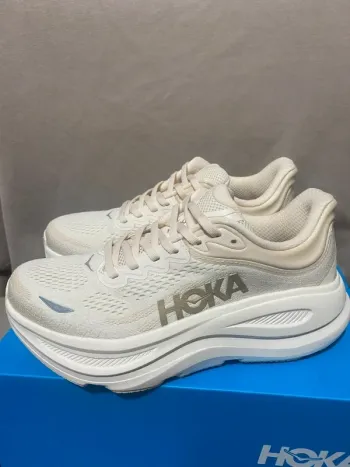 Used Hoka Baskets Running Shoes