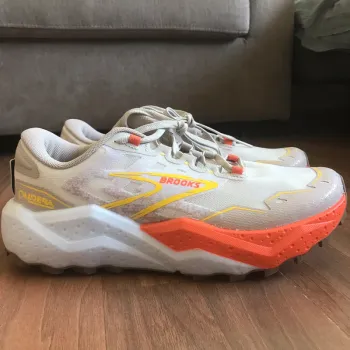 Used Orange Caldera 7 Running Shoes