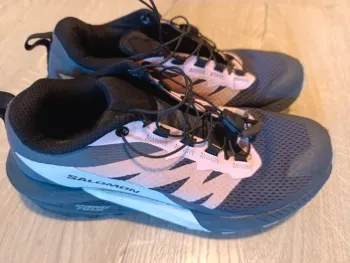 Used Salomon Sense Ride 5 Running Shoes
