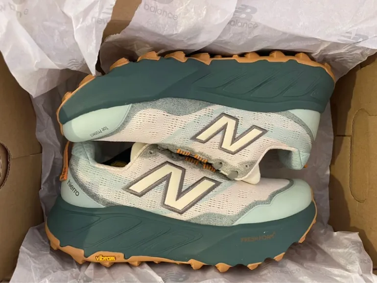 Used New Balance Fresh Foam X Hierro v9 bike — image 5 of 15
