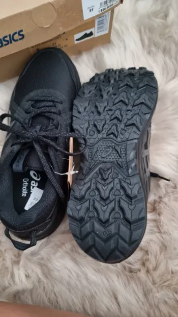 Brugt Asics Damen Sneaker bike — billede 4 af 7