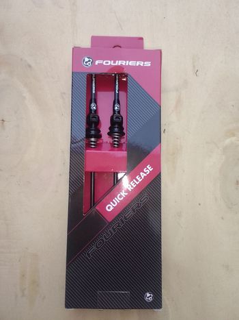Used FOURIERS Quick Release bike — image 8 of 11