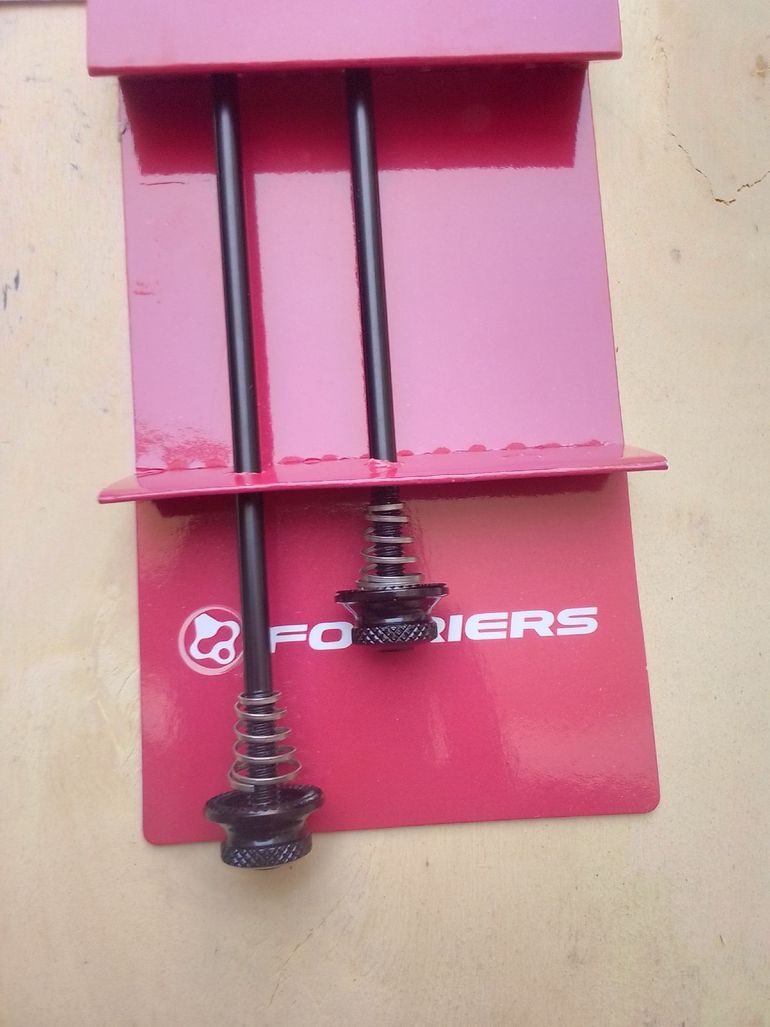 Used FOURIERS Quick Release bike — image 11 of 11