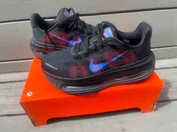 Brugt Premium Vomero 38 Running Shoes