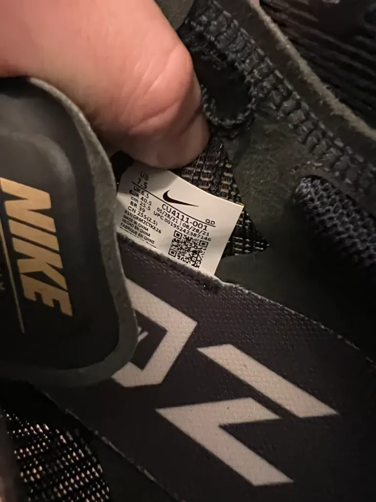 Used Nike Vaporfly 2 bike — image 6 of 6