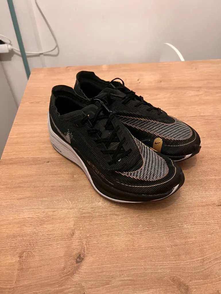 Used Nike Vaporfly 2 bike — image 2 of 6